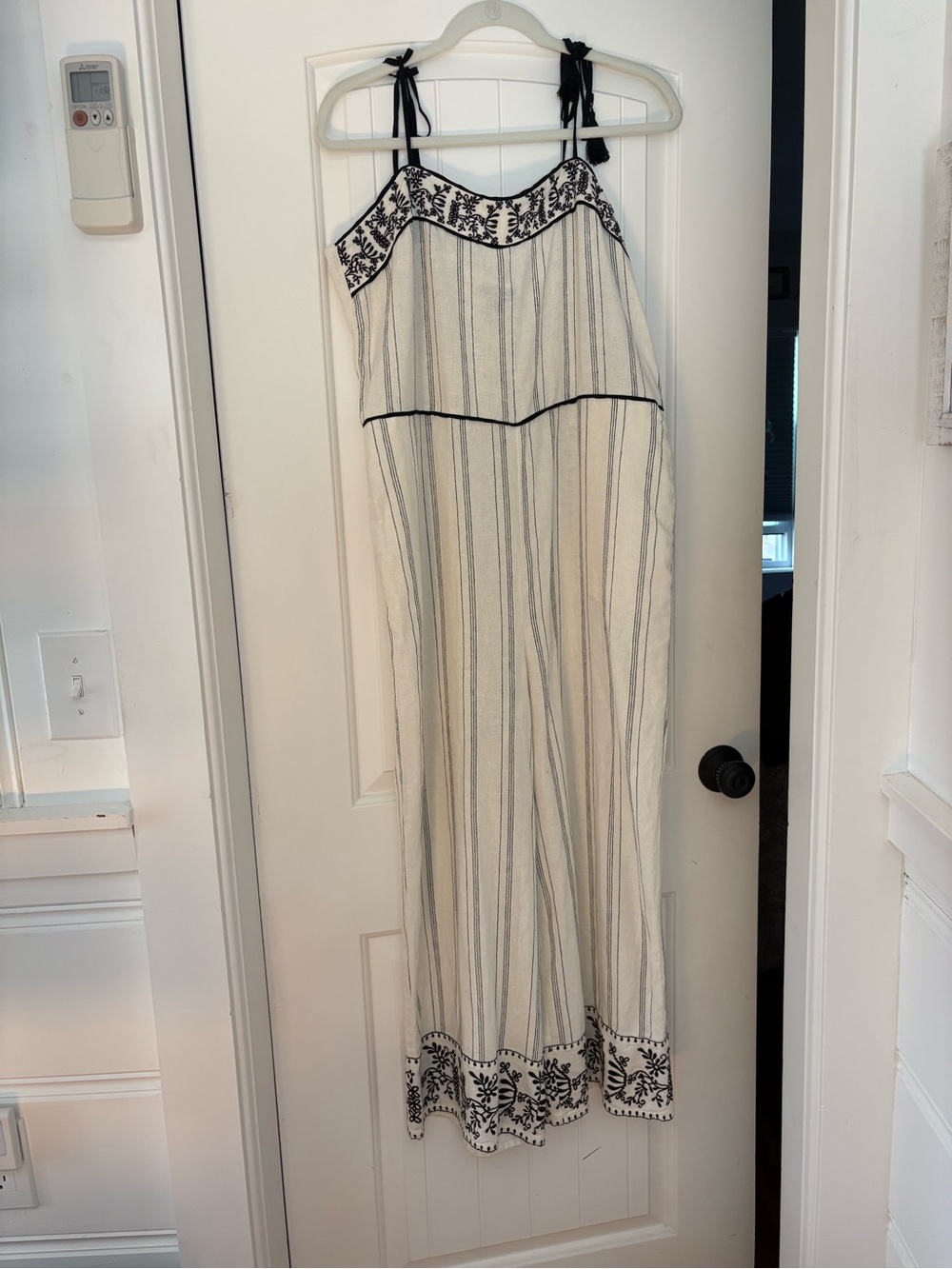 TRIBAL JUMPSUIT LINEN RAYON BLEND NWT LARGE